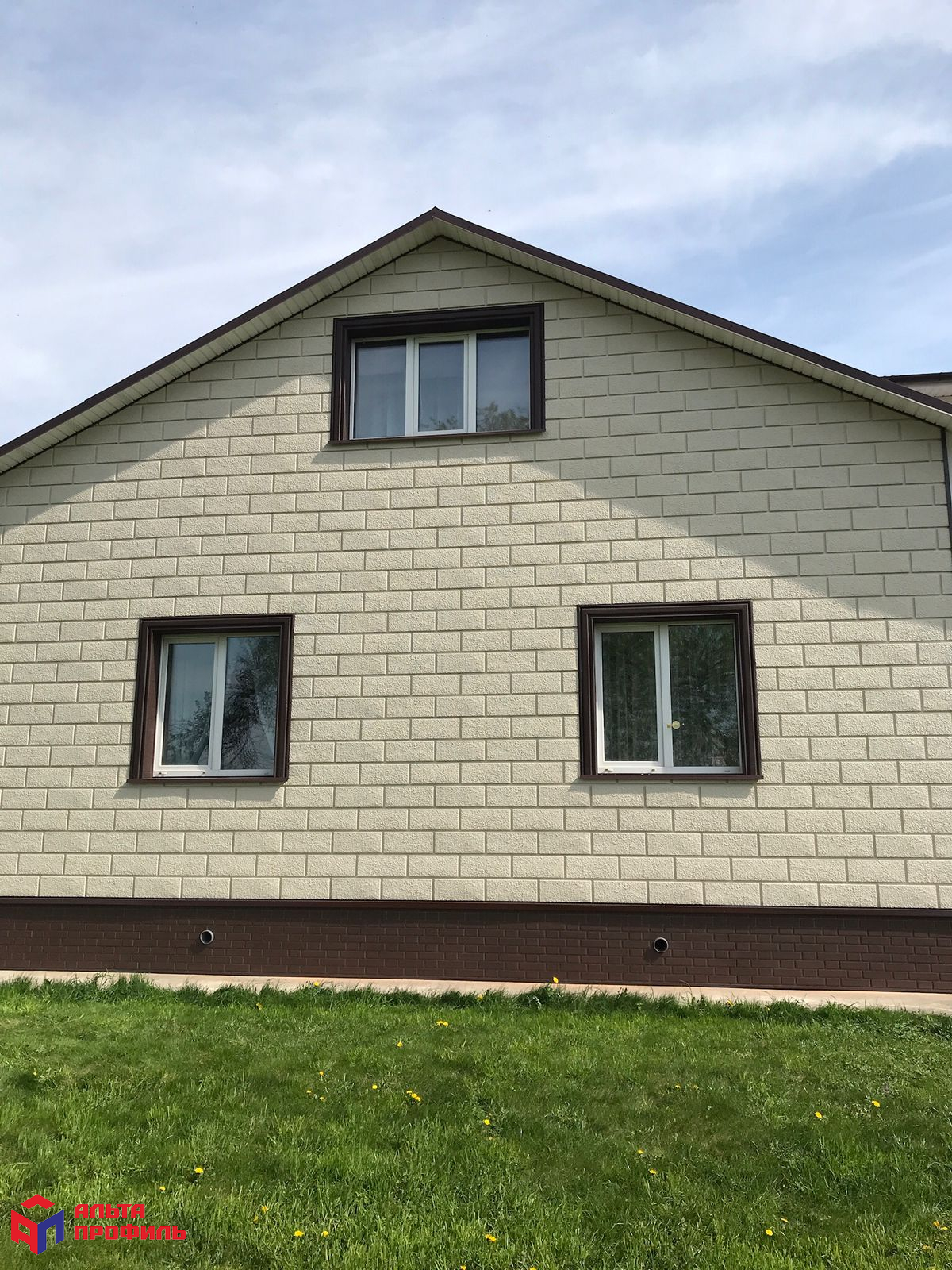 Отделочный элемент № 1 (коричневый), 0,25 х 0,13 м.